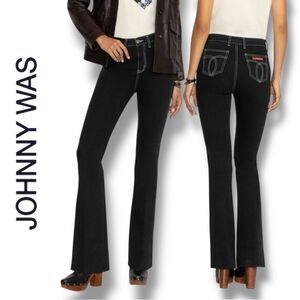 JOHNNY WAS Rue De La Flare Jean True Black Wash Flare Leg Jeans in the Size 32